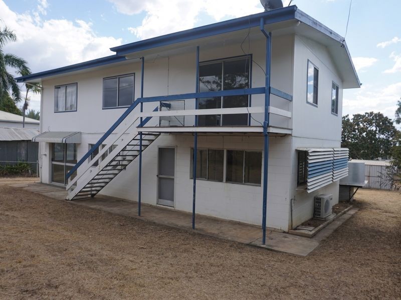 36 Eleventh Avenue, Collinsville QLD 4804