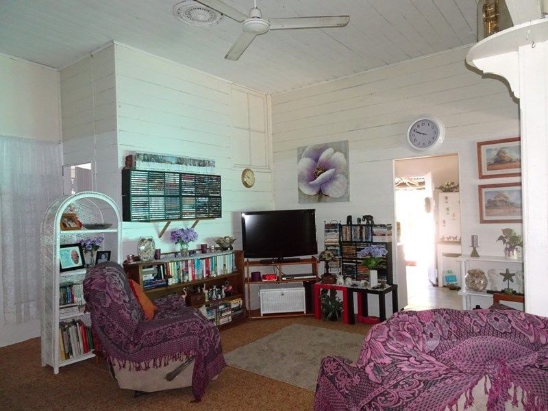 26 Gordon Street, Bowen QLD 4805