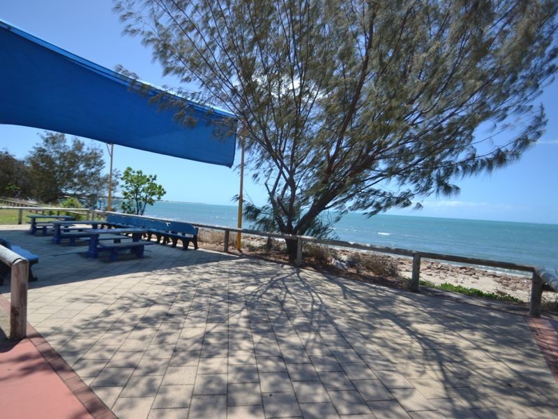 2-41 Crofton Street, Bowen QLD 4805