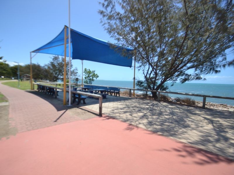 2-41 Crofton Street, Bowen QLD 4805