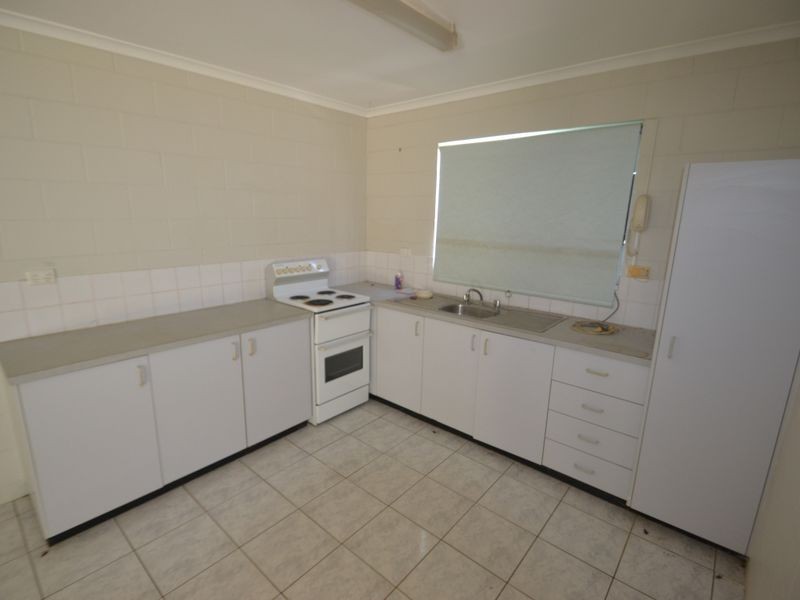 2-41 Crofton Street, Bowen QLD 4805