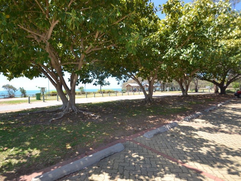 2-41 Crofton Street, Bowen QLD 4805