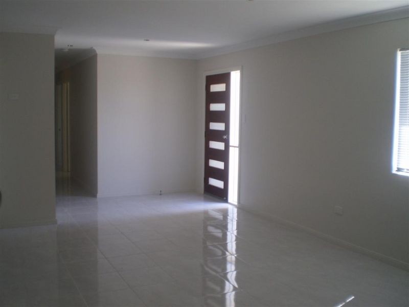 2/63 Reynolds Street, Bowen QLD 4805