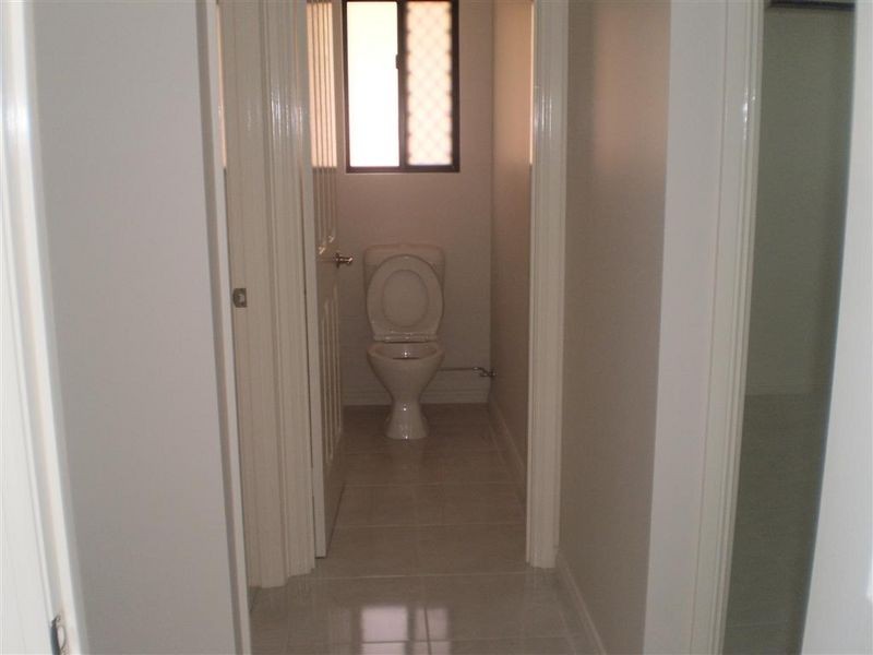 2/63 Reynolds Street, Bowen QLD 4805