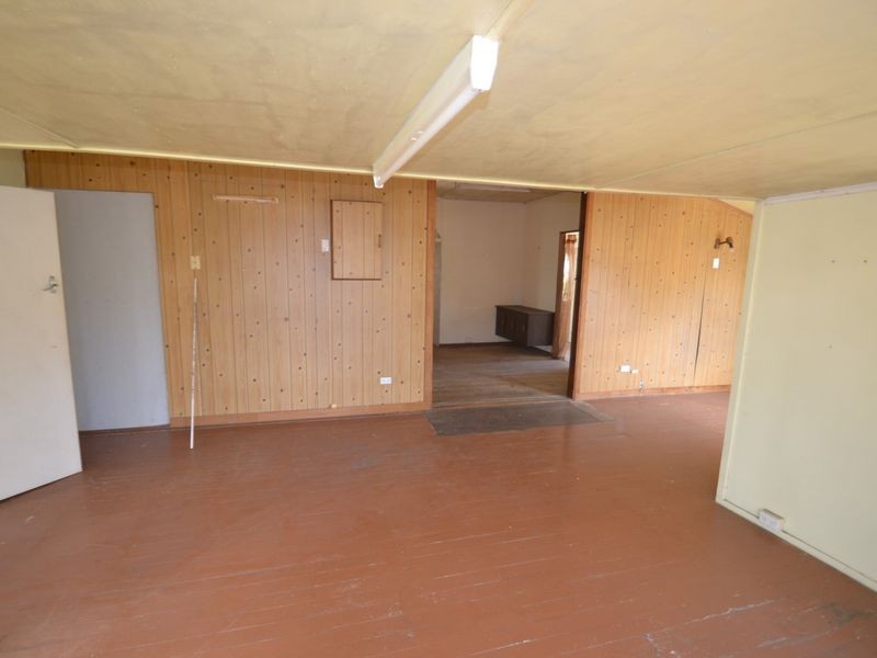 63 Kennedy St, Bowen QLD 4805