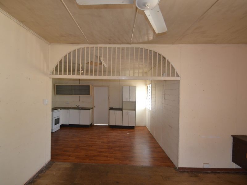 63 Kennedy St, Bowen QLD 4805