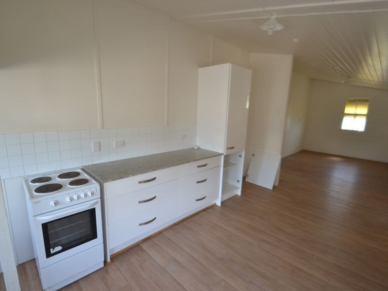 59 Reynolds Street, Bowen QLD 4805