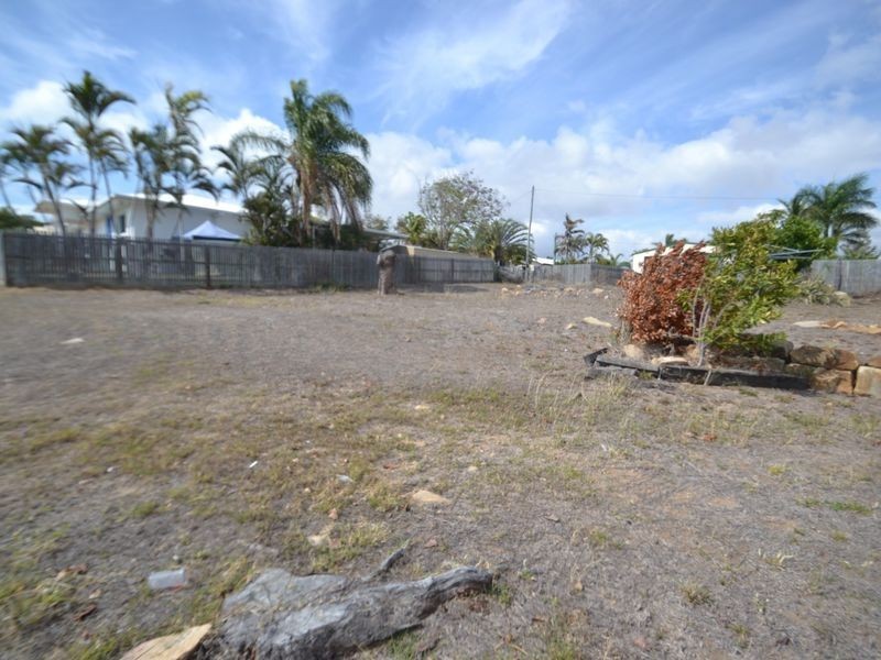 59 Reynolds Street, Bowen QLD 4805