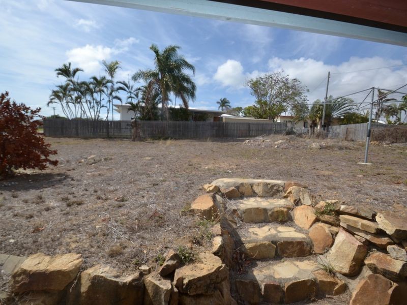 59 Reynolds Street, Bowen QLD 4805