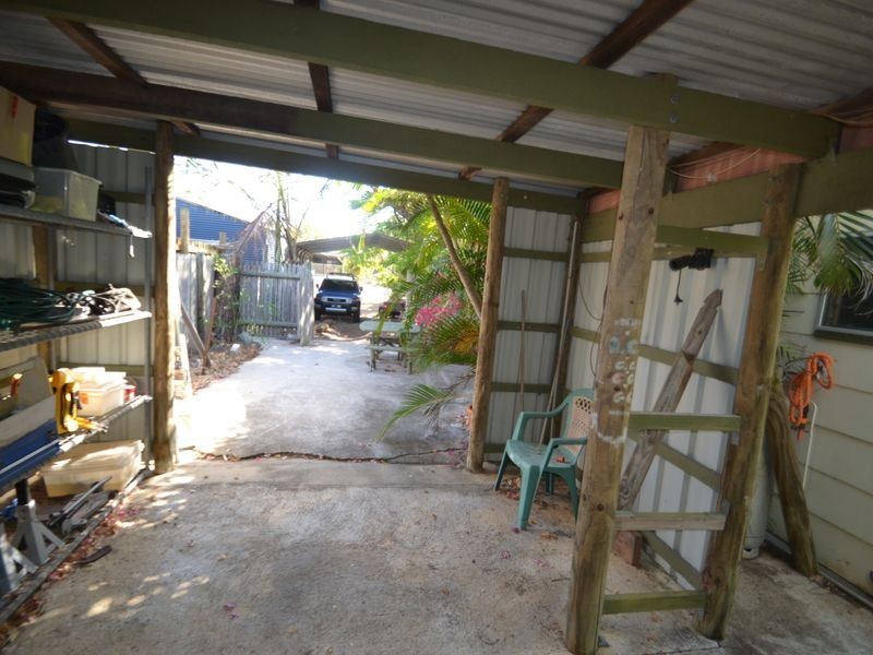 30 Pitcain Ave, Brisk Bay QLD 4805