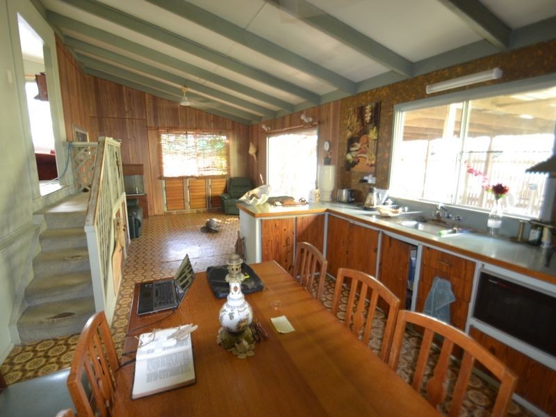 30 Pitcain Ave, Brisk Bay QLD 4805