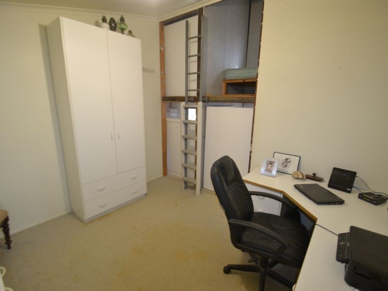 30 Pitcain Ave, Brisk Bay QLD 4805