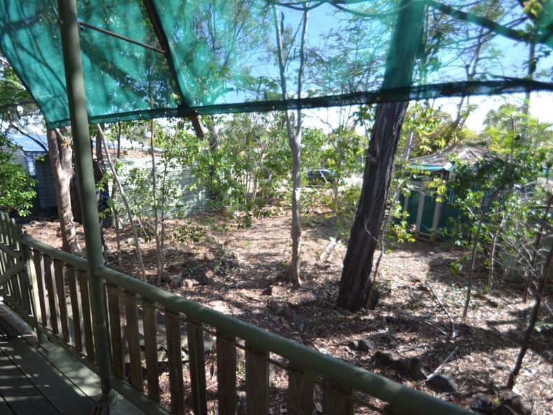 30 Pitcain Ave, Brisk Bay QLD 4805