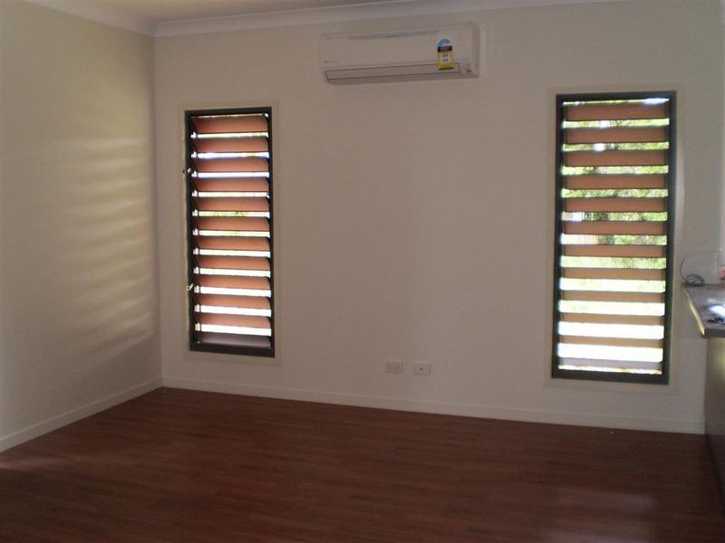 Unit 2/34 St Kilda Street, Bowen QLD 4805