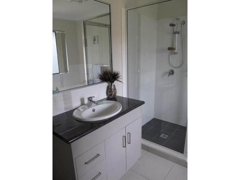 16 Sunshine Court, Bowen QLD 4805