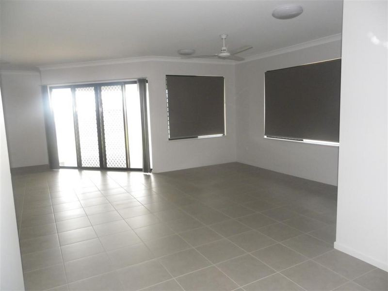 3 Siesta Court, Bowen QLD 4805