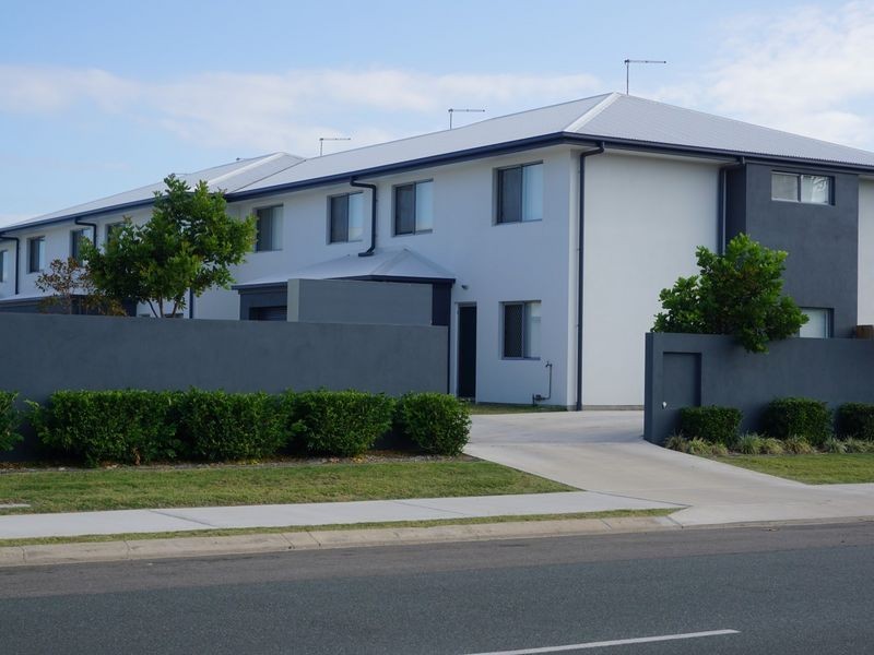 10/6 Brisbane Street, Bowen QLD 4805