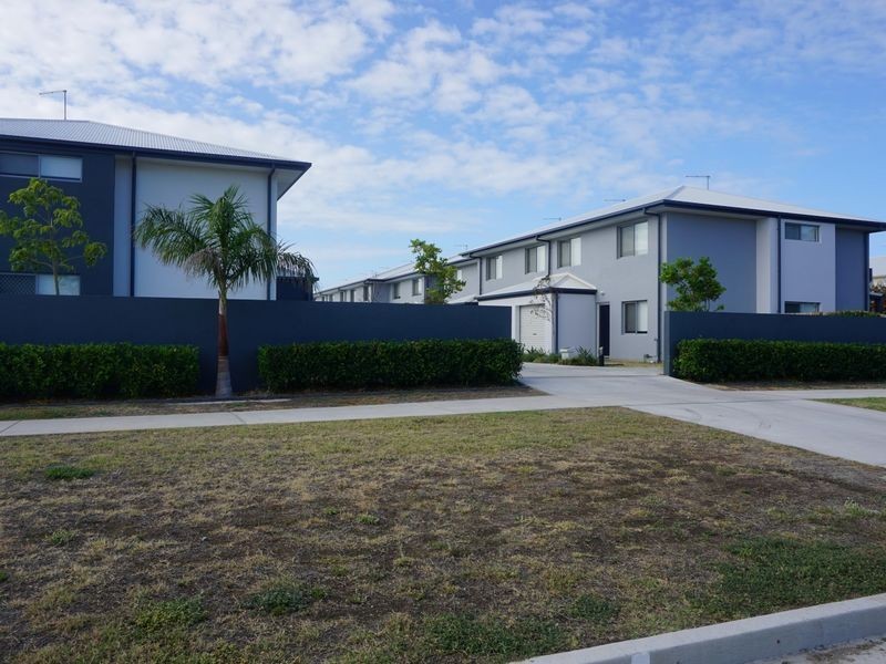10/6 Brisbane Street, Bowen QLD 4805