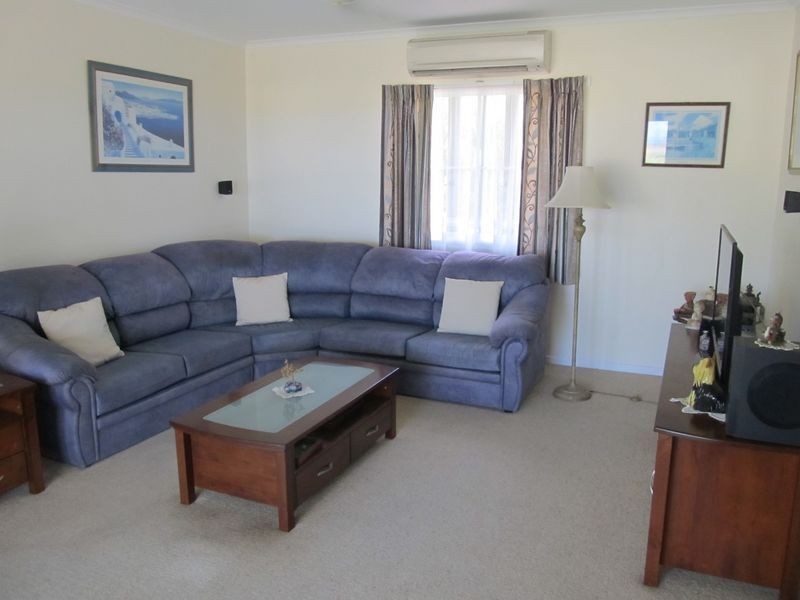 31 Golf Links Road, Bowen QLD 4805