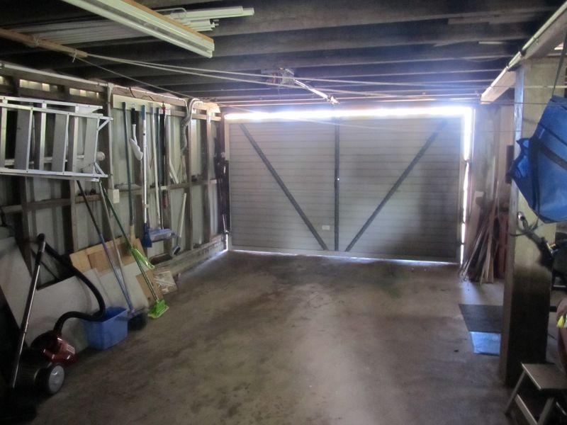 31 Golf Links Road, Bowen QLD 4805