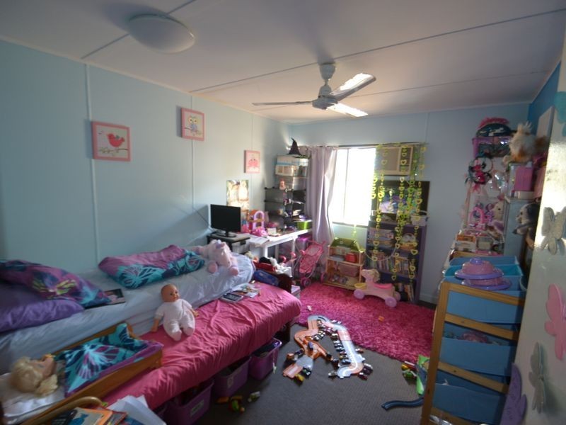 3 Hay Street, Bowen QLD 4805