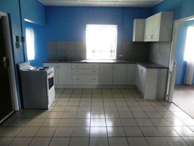 1 Belgravia Road, Bowen QLD 4805