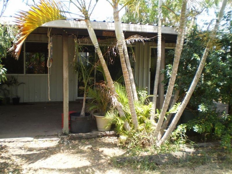 27A Elphingstone Street, Bowen QLD 4805
