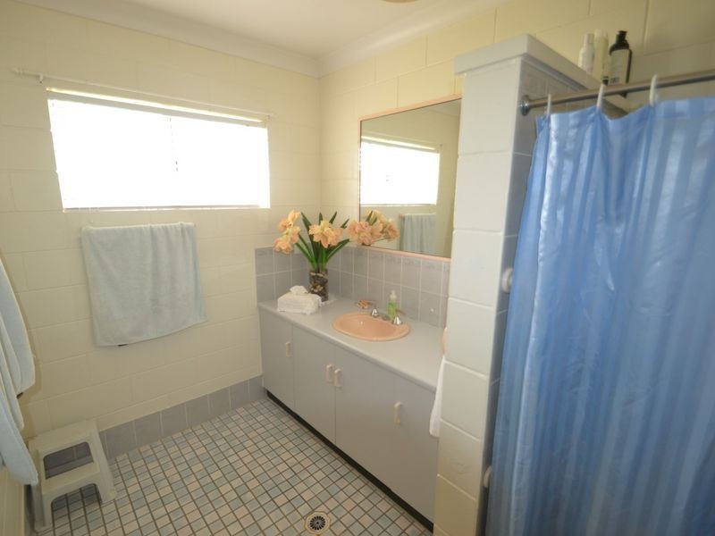 12 Inverdon Road, Bowen QLD 4805