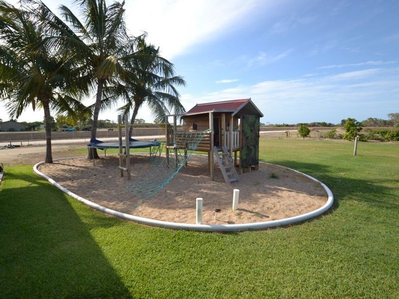 12 Inverdon Road, Bowen QLD 4805