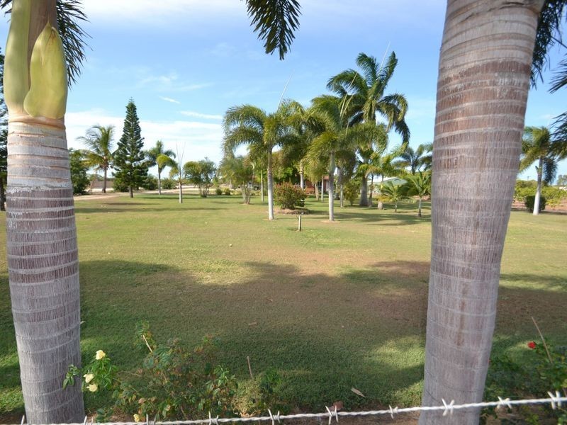 12 Inverdon Road, Bowen QLD 4805