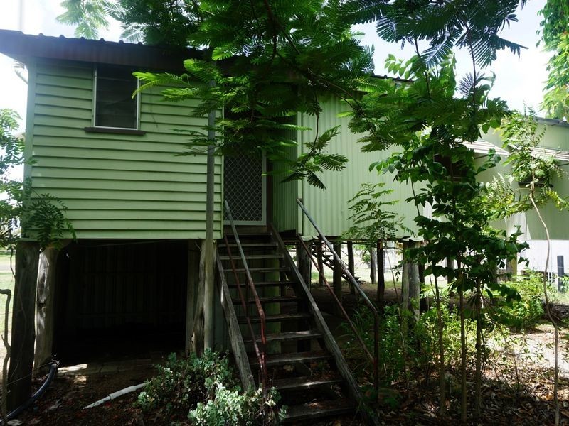 38 & 42 Matthews street, Bowen QLD 4805