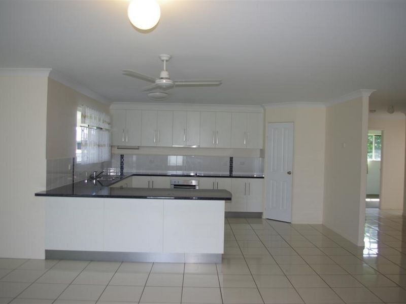 5 Lime Tree Court, Bowen QLD 4805