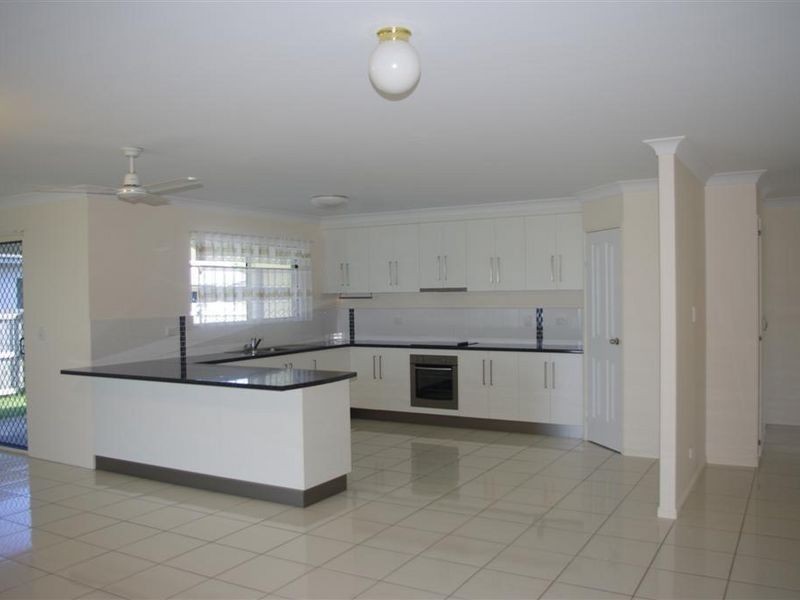 5 Lime Tree Court, Bowen QLD 4805