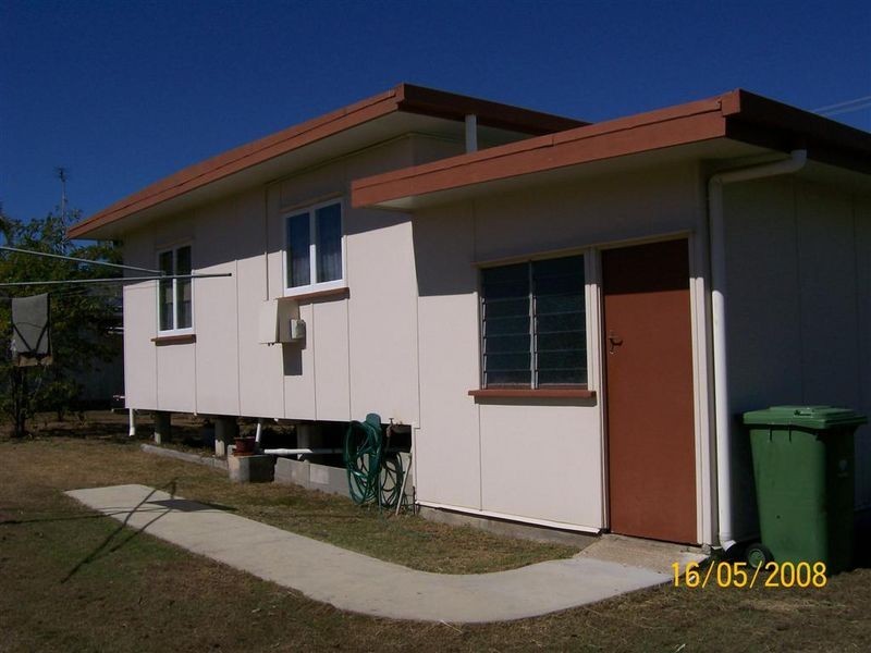 14 Rodney Street, Bowen QLD 4805