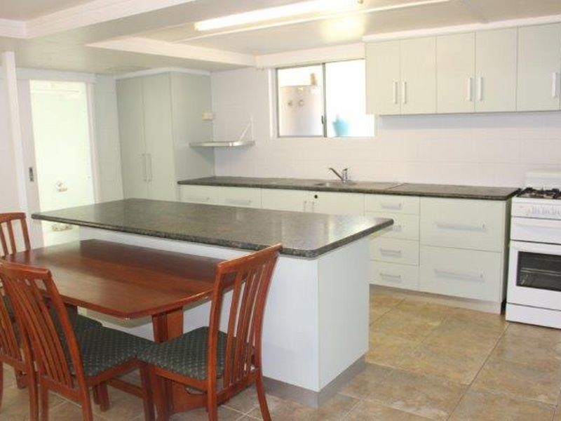 24 Sinclair Street, Bowen QLD 4805