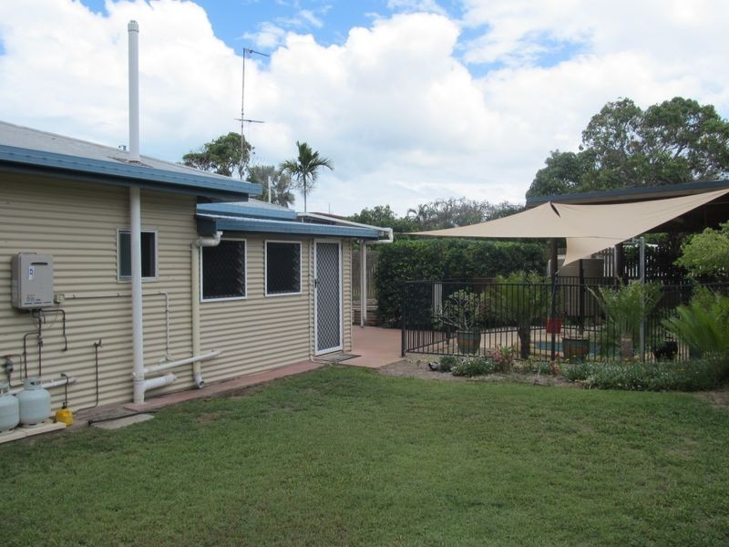 17 Field Street, Bowen QLD 4805
