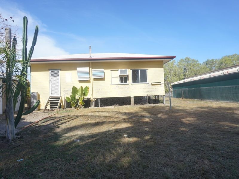 27 Golf Links Road, Bowen QLD 4805