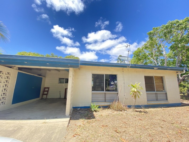 Unit 2/29 Brighton Road, Bowen QLD 4805