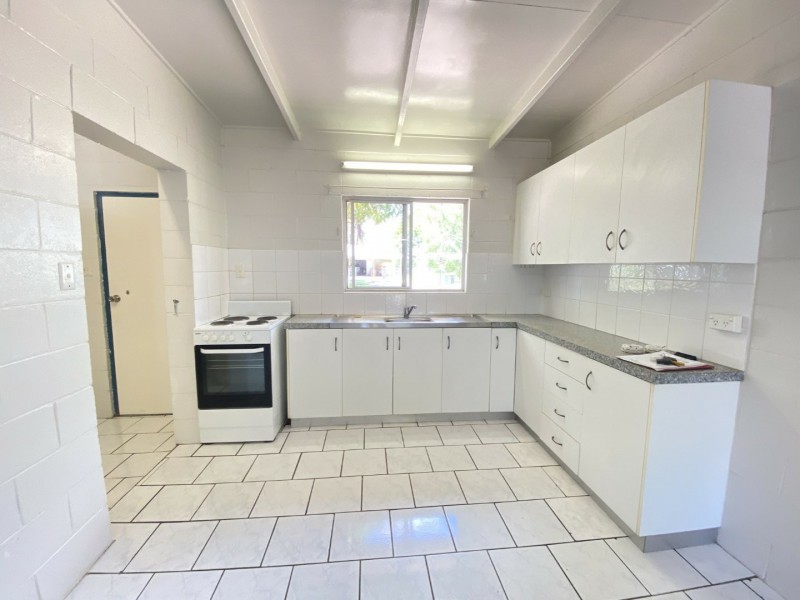 Unit 2/29 Brighton Road, Bowen QLD 4805