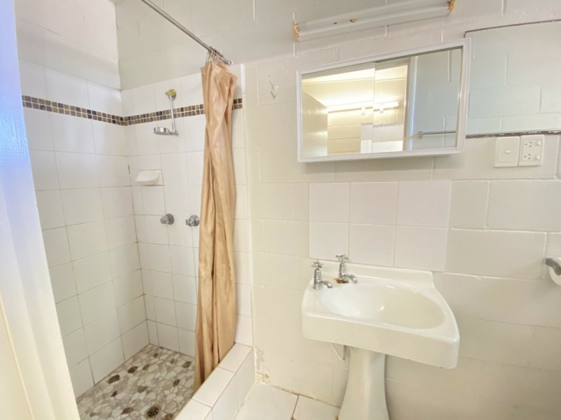 Unit 2/29 Brighton Road, Bowen QLD 4805