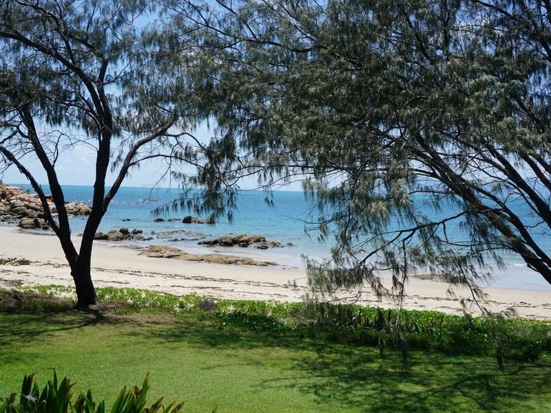 6 Pandanus Street, Bowen QLD 4805