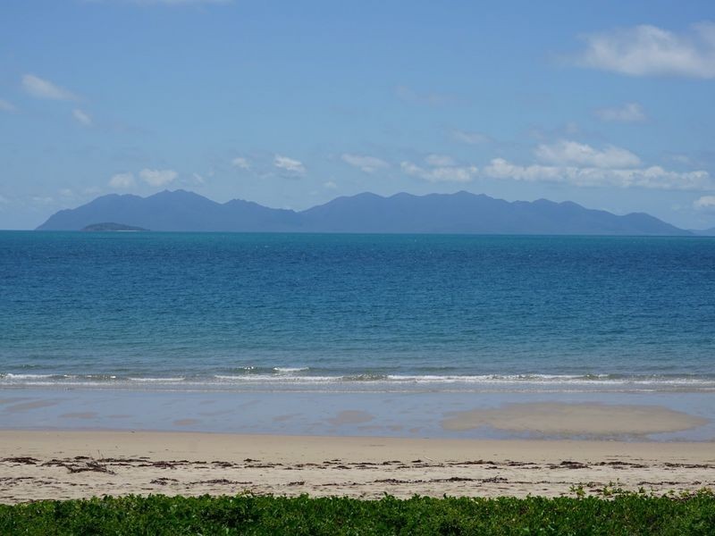 6 Pandanus Street, Bowen QLD 4805