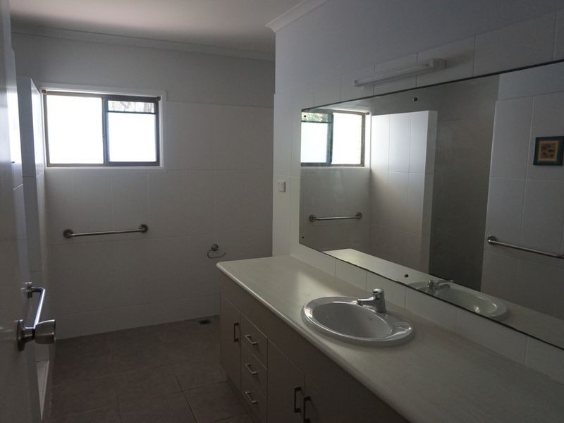 6 Pandanus Street, Bowen QLD 4805