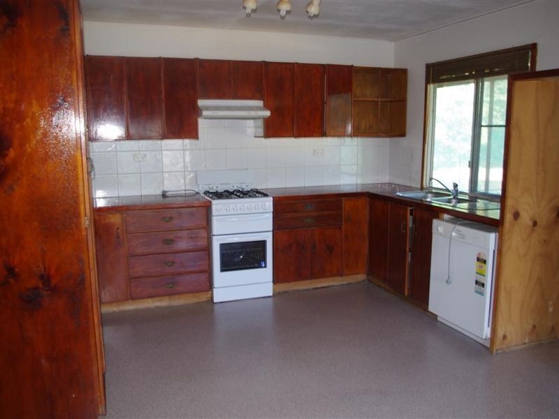 5 Gordon Street, Bowen QLD 4805