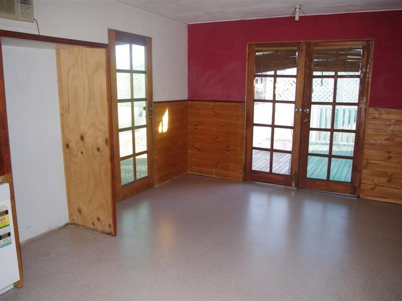 5 Gordon Street, Bowen QLD 4805