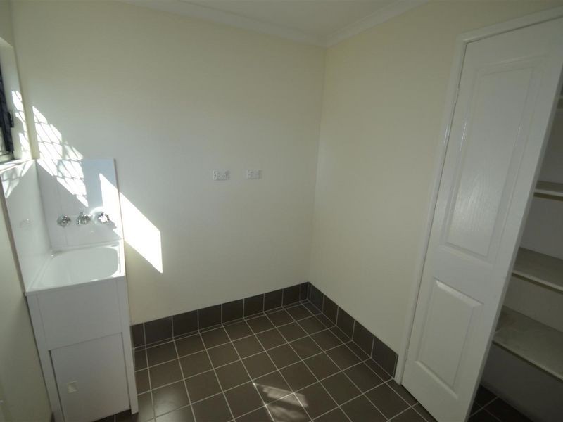 24 Kennedy Street, Bowen QLD 4805