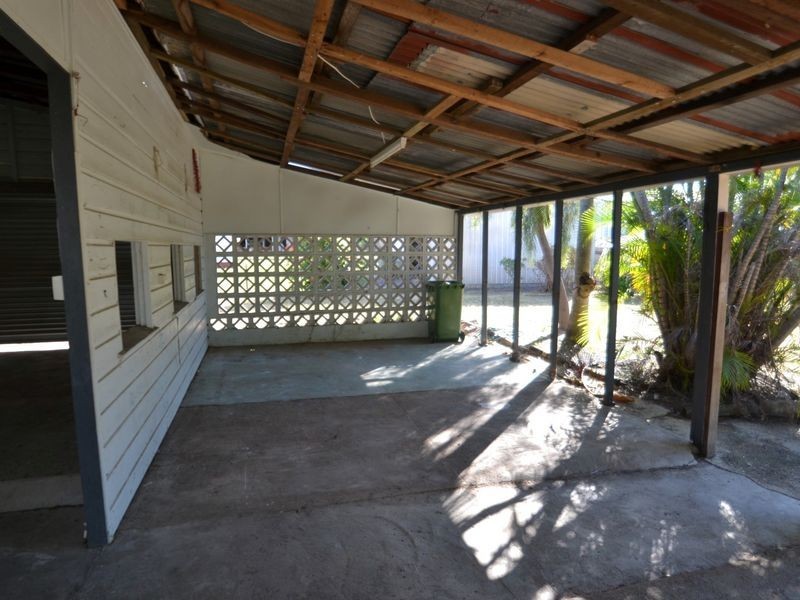 24 Kennedy Street, Bowen QLD 4805