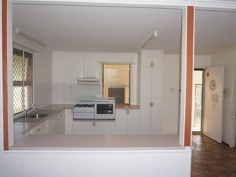 73 Tracey Street, Bowen QLD 4805