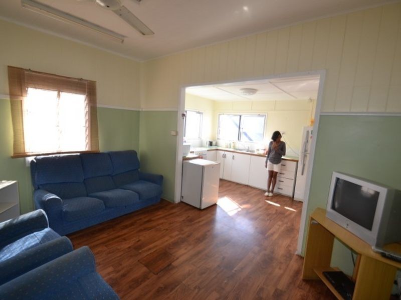 30/32 George Street, Bowen QLD 4805