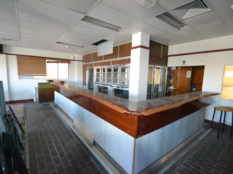 43 Herbert Street, Bowen QLD 4805